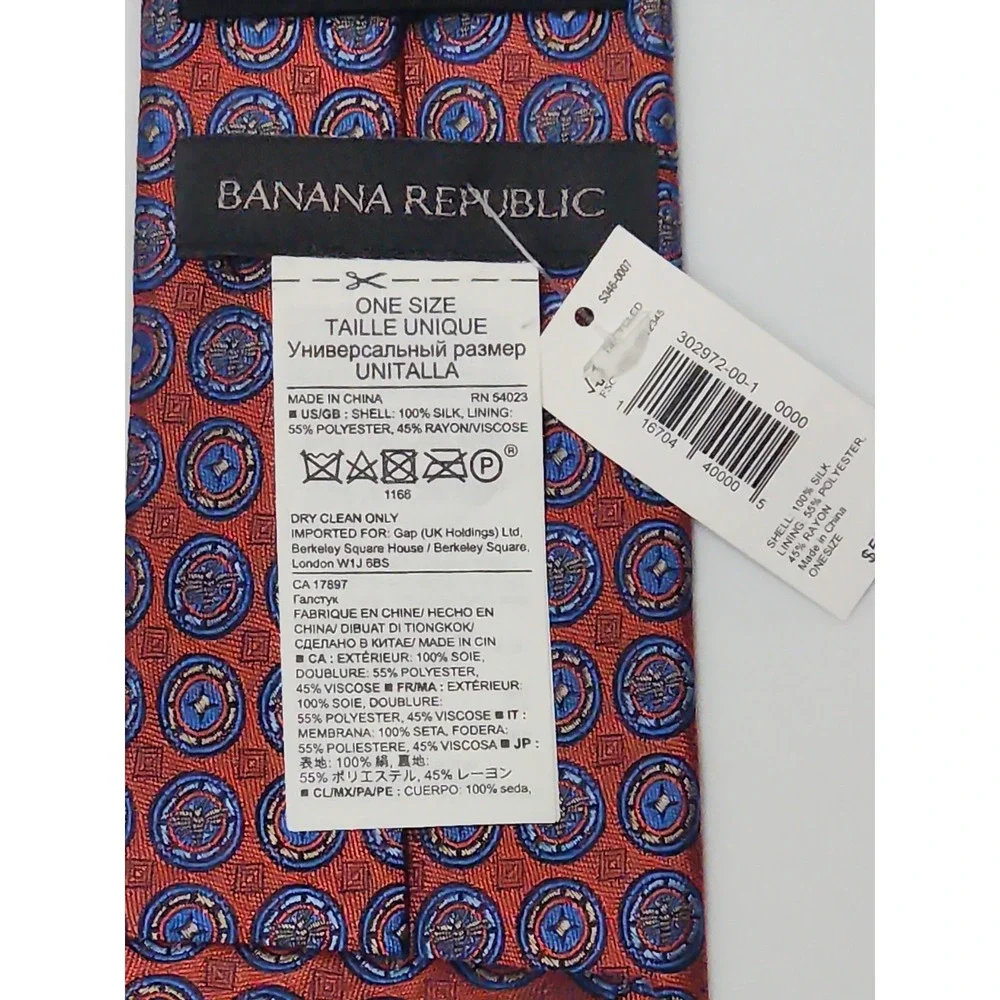 Banana Republic Mens Red Blue Geometric Medallion Silk Necktie 471736-01-1 NWT